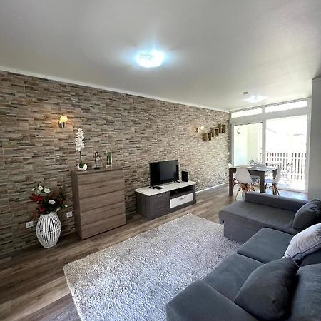 Marina Plaza Apartment Виламура Екстериор снимка