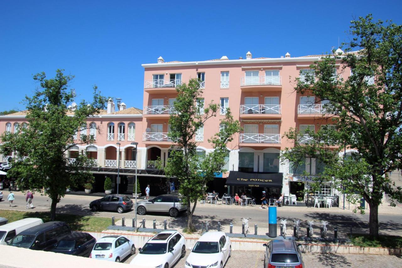 Marina Plaza Apartment Виламура Екстериор снимка