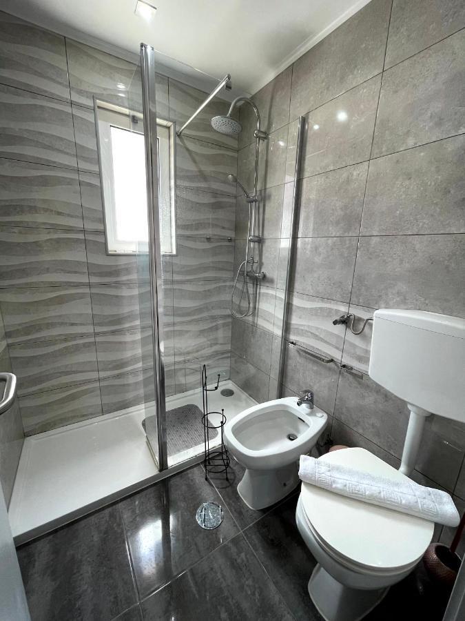 Marina Plaza Apartment Виламура Екстериор снимка