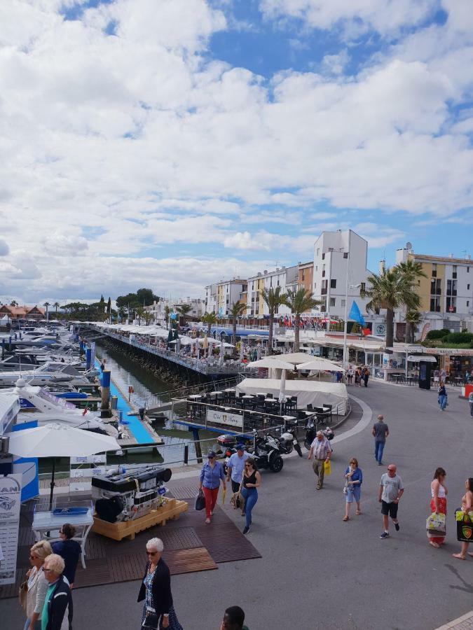 Marina Plaza Apartment Виламура Екстериор снимка